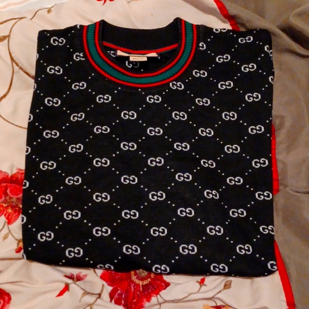 COPY - COPY - Black Crewneck Sweater